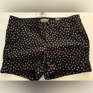 NEW Torrid Twill Military Short Shorts - Black with white stars